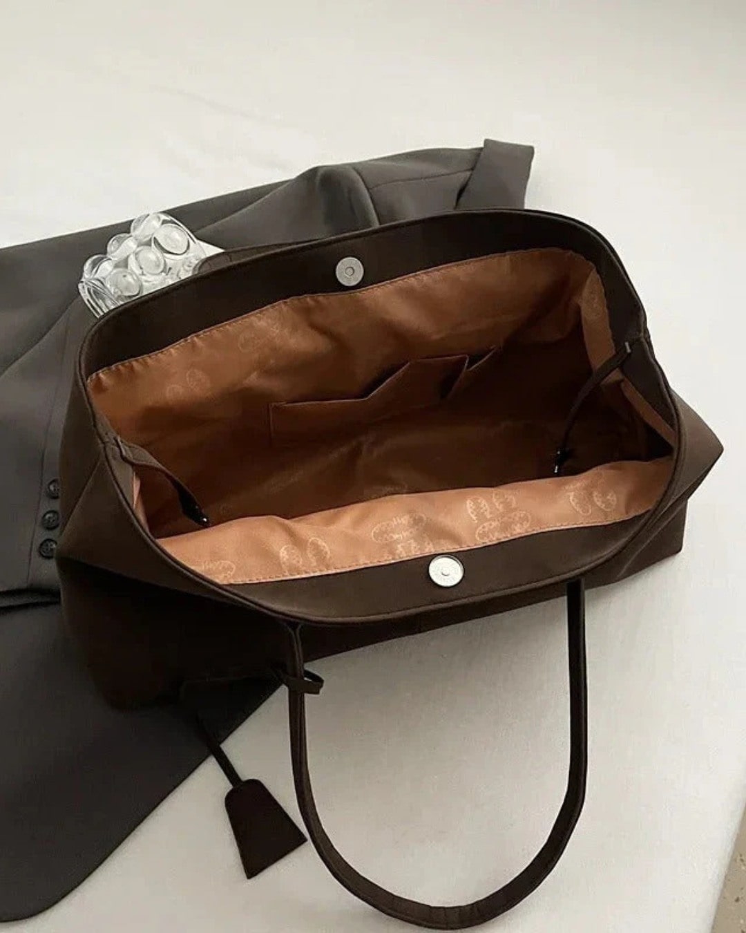 Mara Tote | Stylish companion for work and leisure