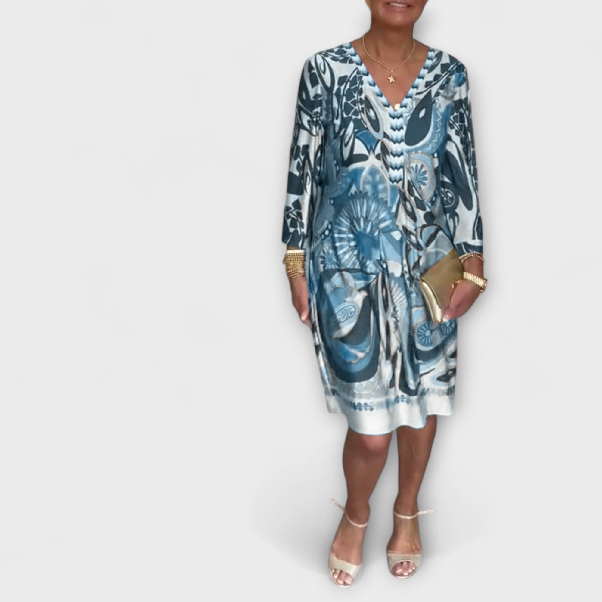 Volné šaty s výstřihem do V (retro design)