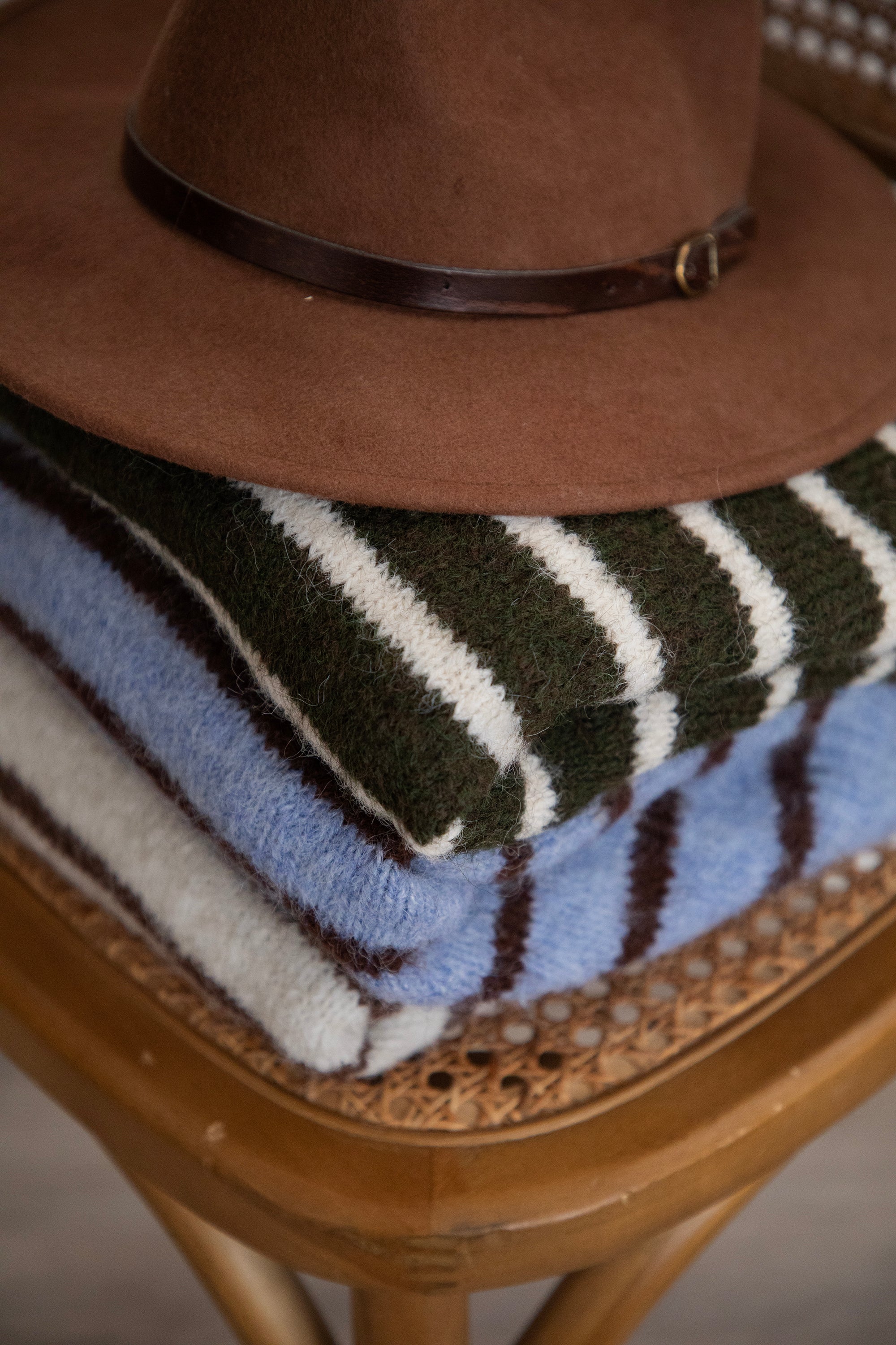 Janine | Pullover - Samantha Stripe - Beige/Choco