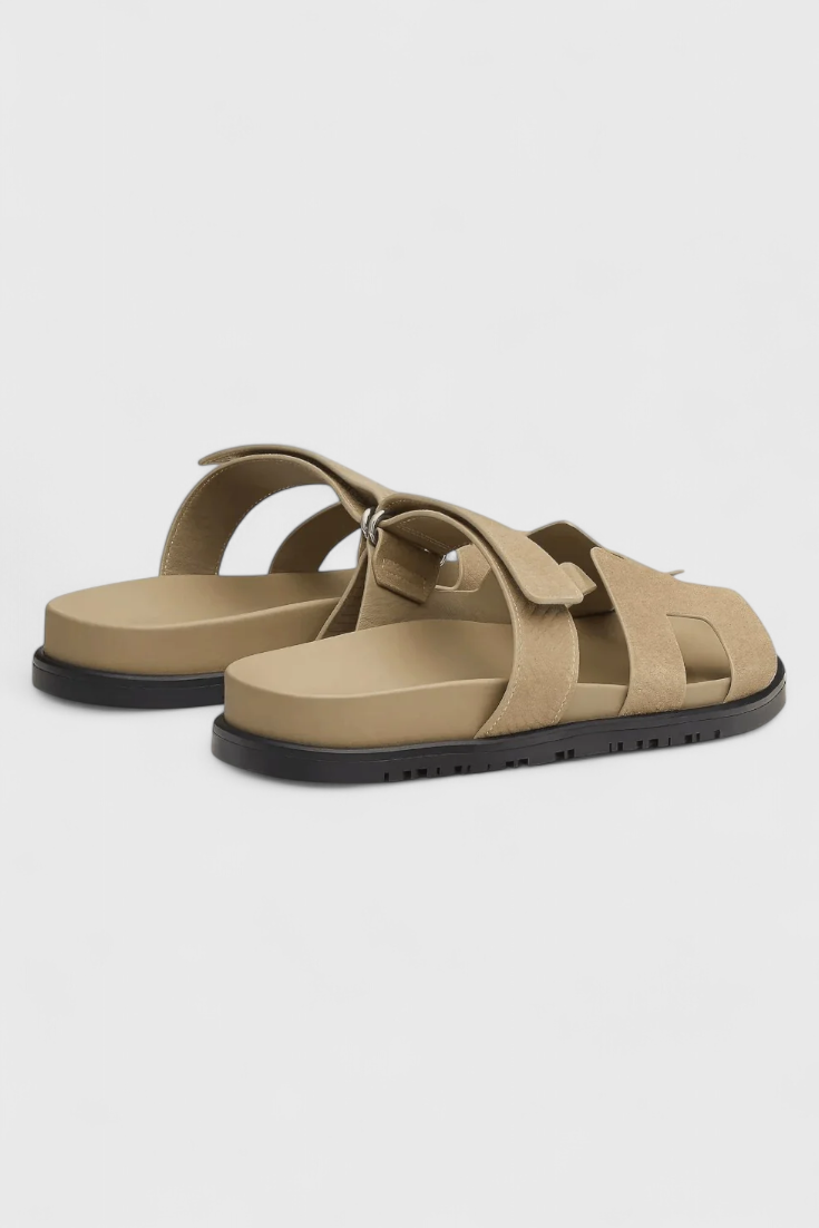 Bravely Elegant summer sandals