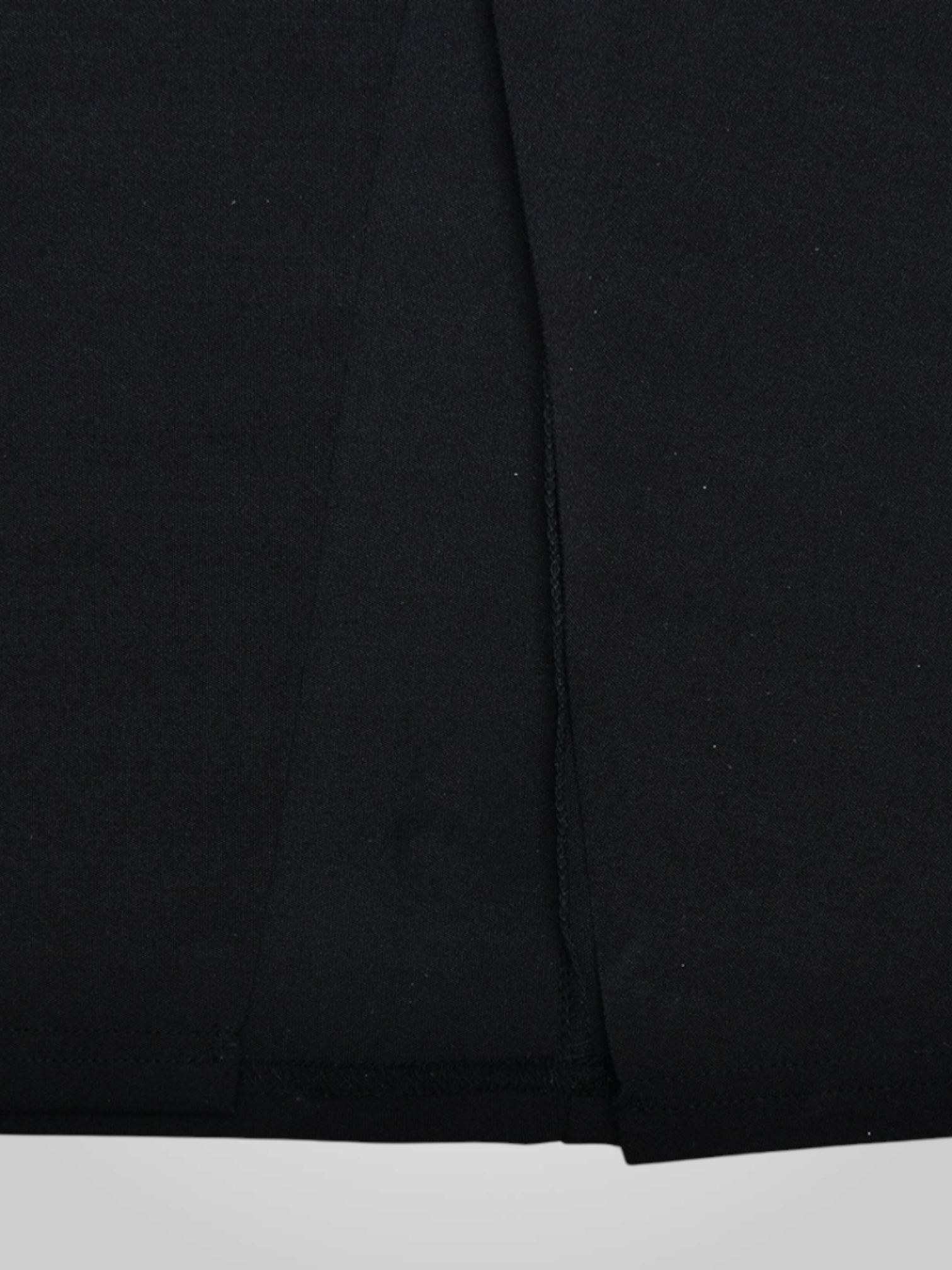 Loravel | Černé saténové maxi šaty s rozparkem