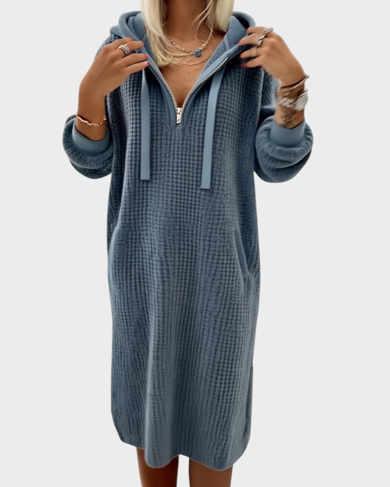 Casual knitted sweatshirt dress with hood and honeycomb pattern