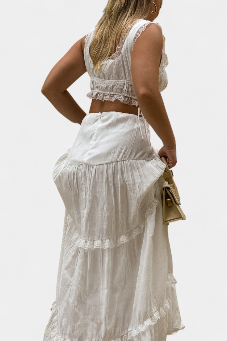 Ilys Romantic Set with Lace Top and Long Voluminous Skirt