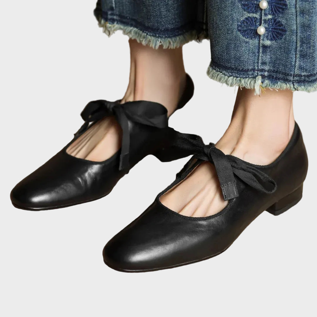 Bellaria Bow Flats