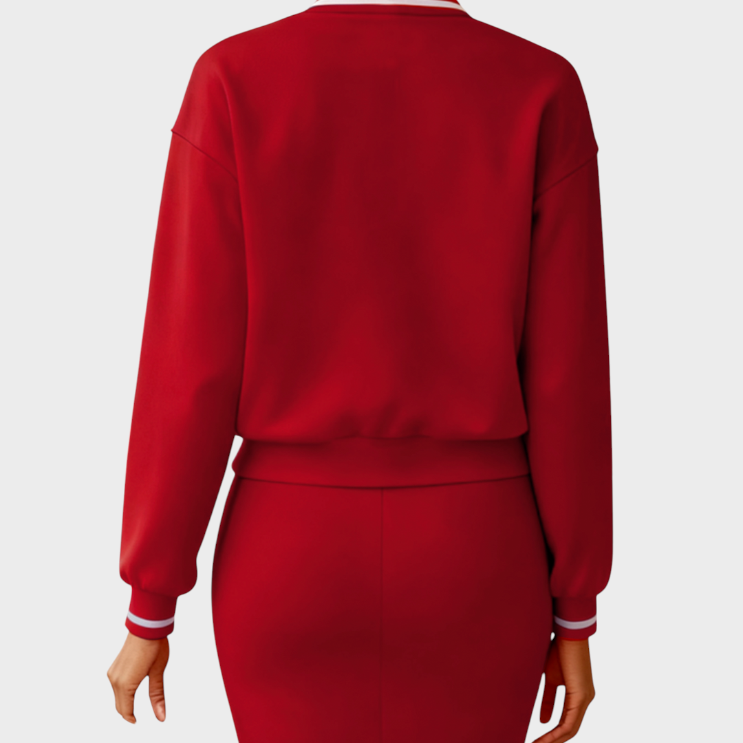 Sabrina | Black and white patterned crew neck sweatshirt