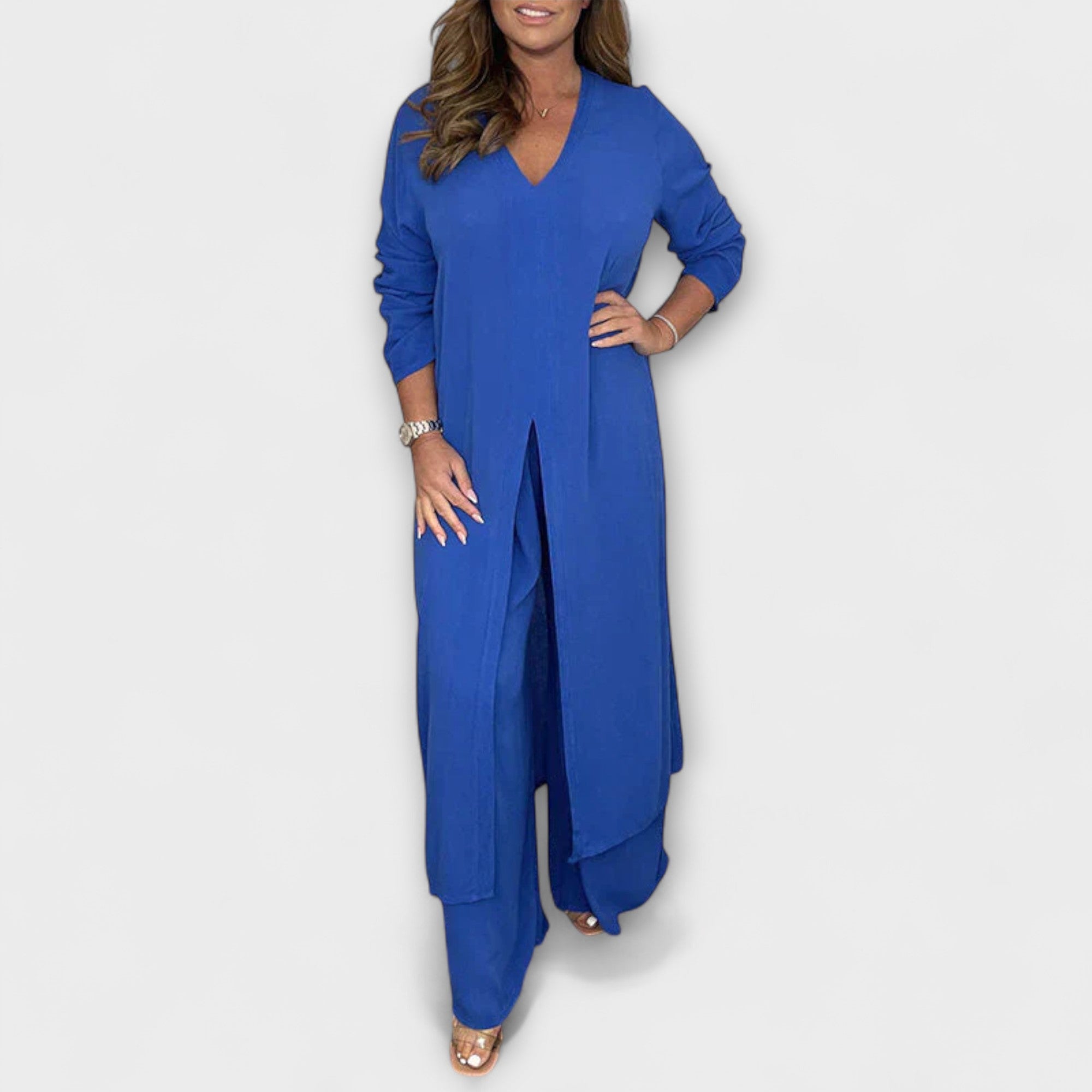 Elegant three-piece outfit for women