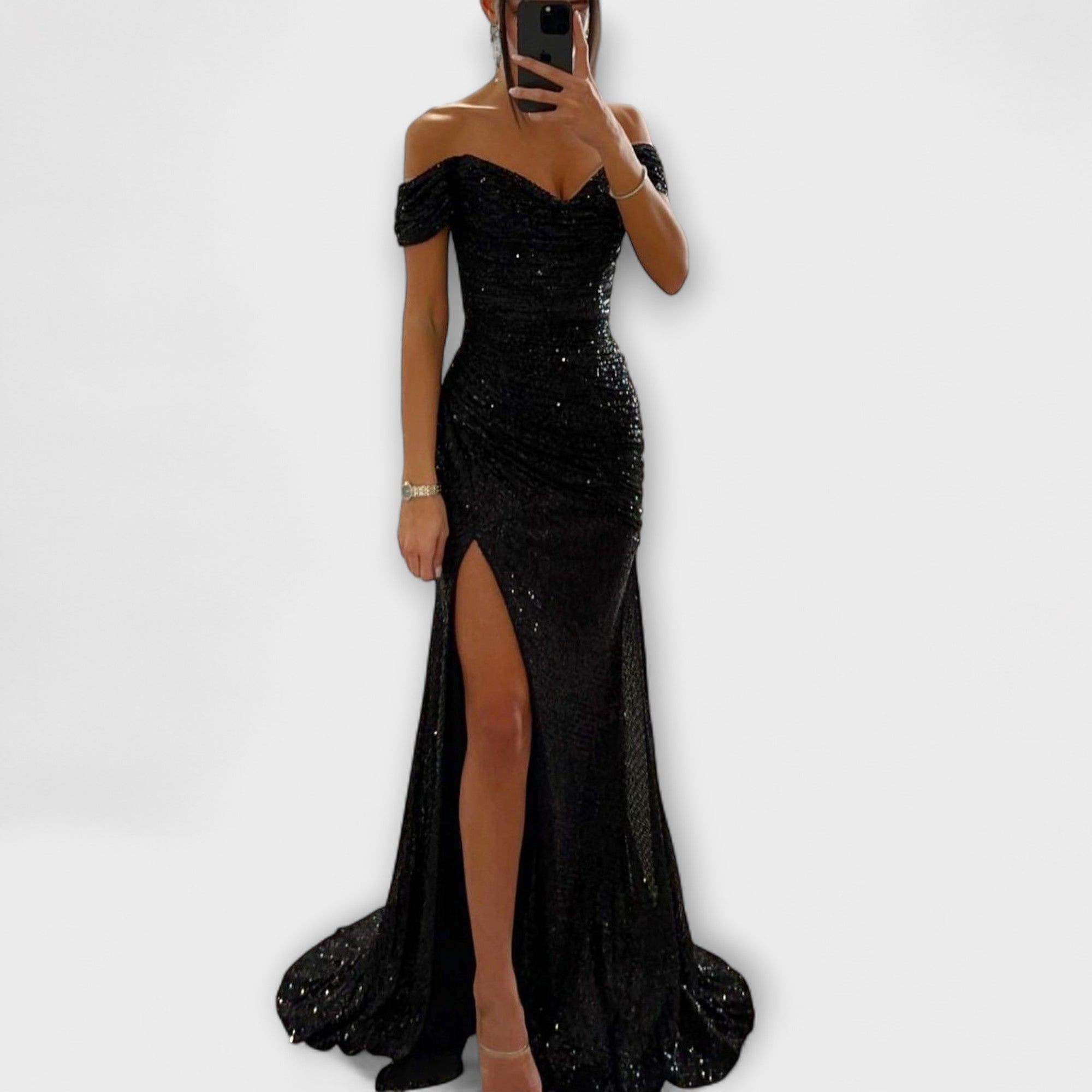 Letní večerní šaty — maxi šaty bez ramínek s třpytkami a volánky na svatby a večírky