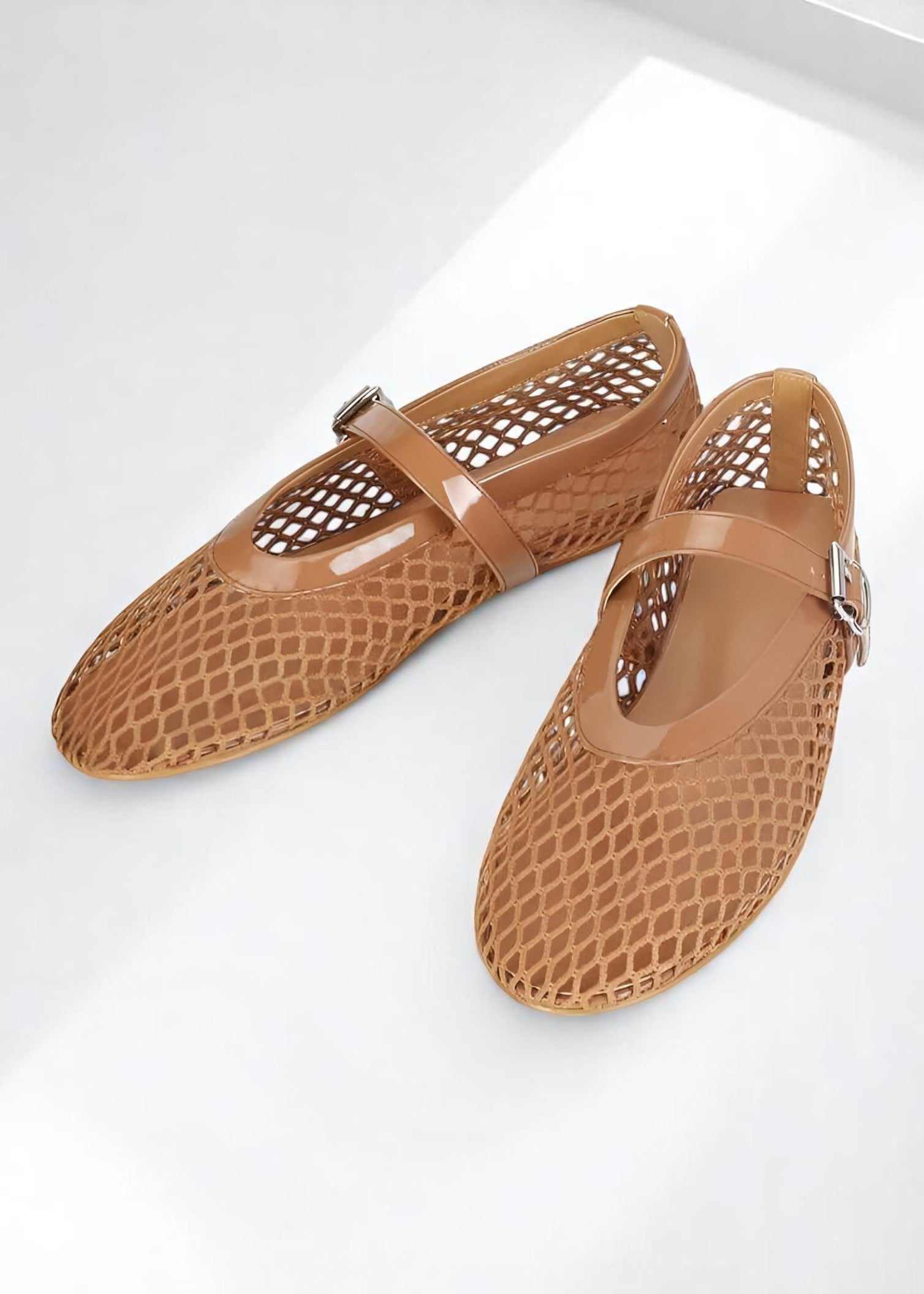 Luna – Mesh Flats with Modern & Statement Style