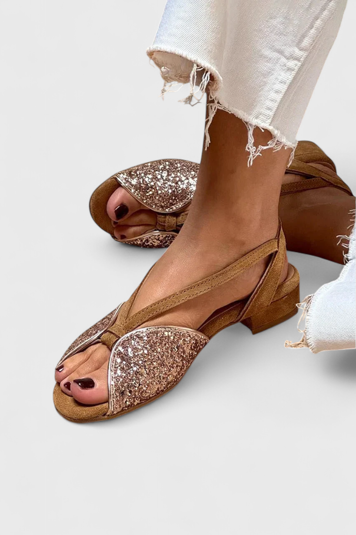 Dobrava Sandals with glitter details and low heel