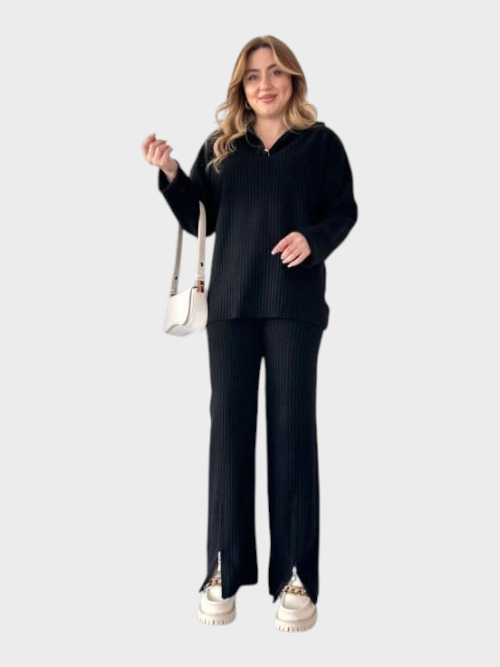 Majbritt | Winter Clothing Set with High Neck and Zipper