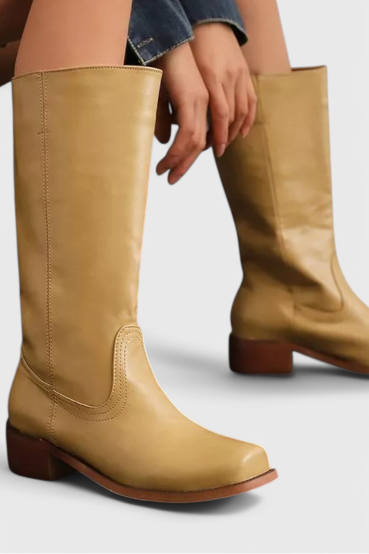 Grace - Classic Modern Boots for All Seasons