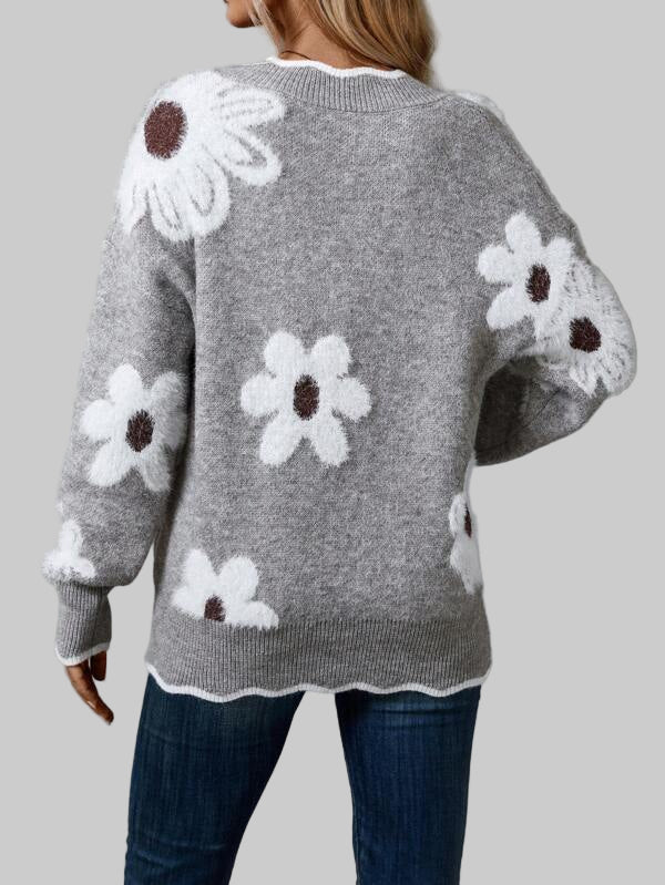 THEA | CLASSIC KNIT WITH FLOWERS AND V-NECK