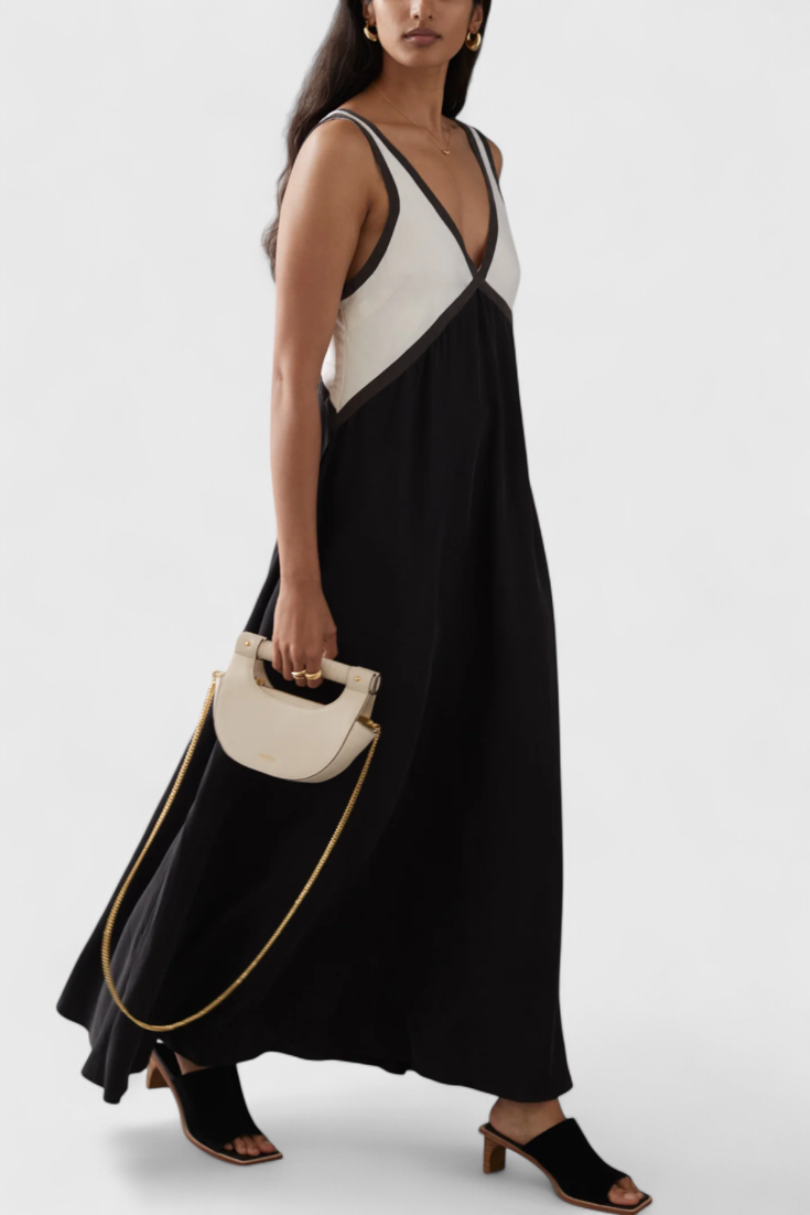 Diamond Boho Summer Dress with V Neckline