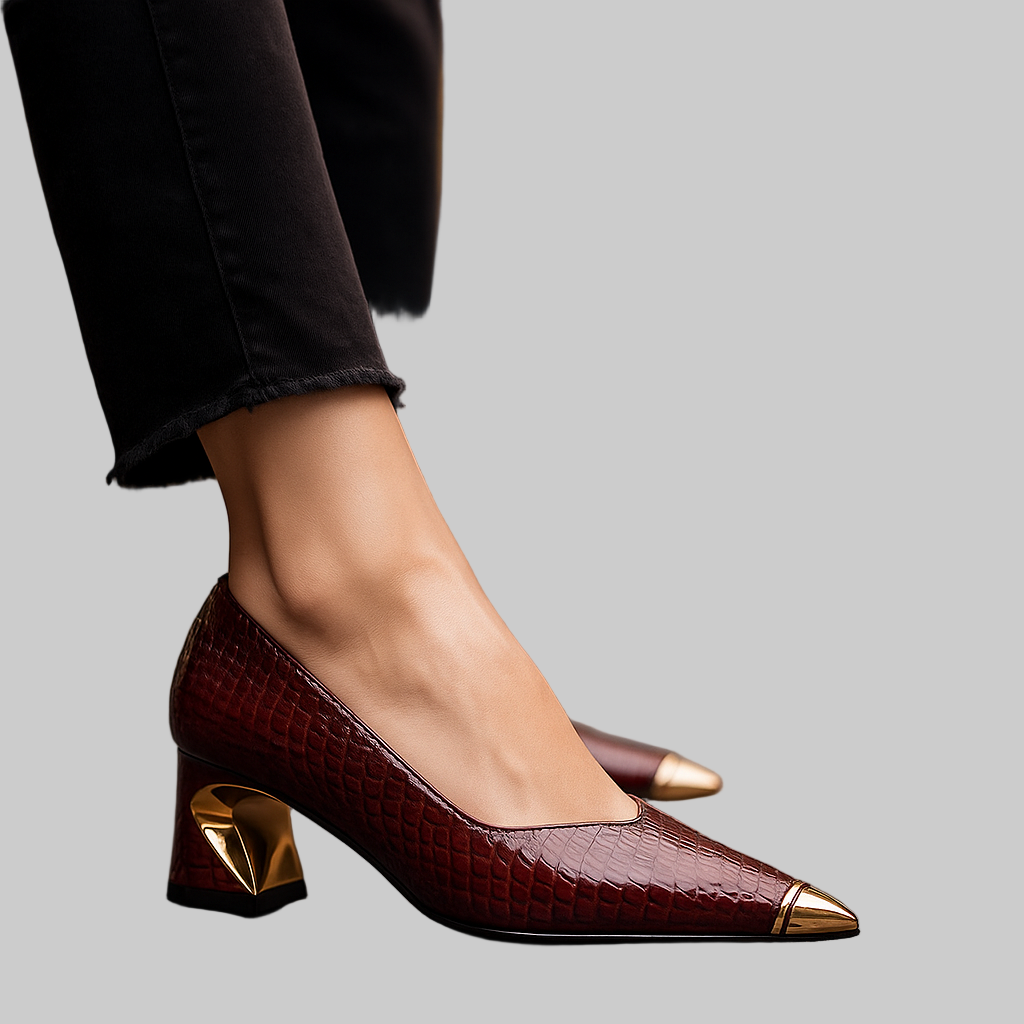 Podpatky Amanda se zlatou špičkou