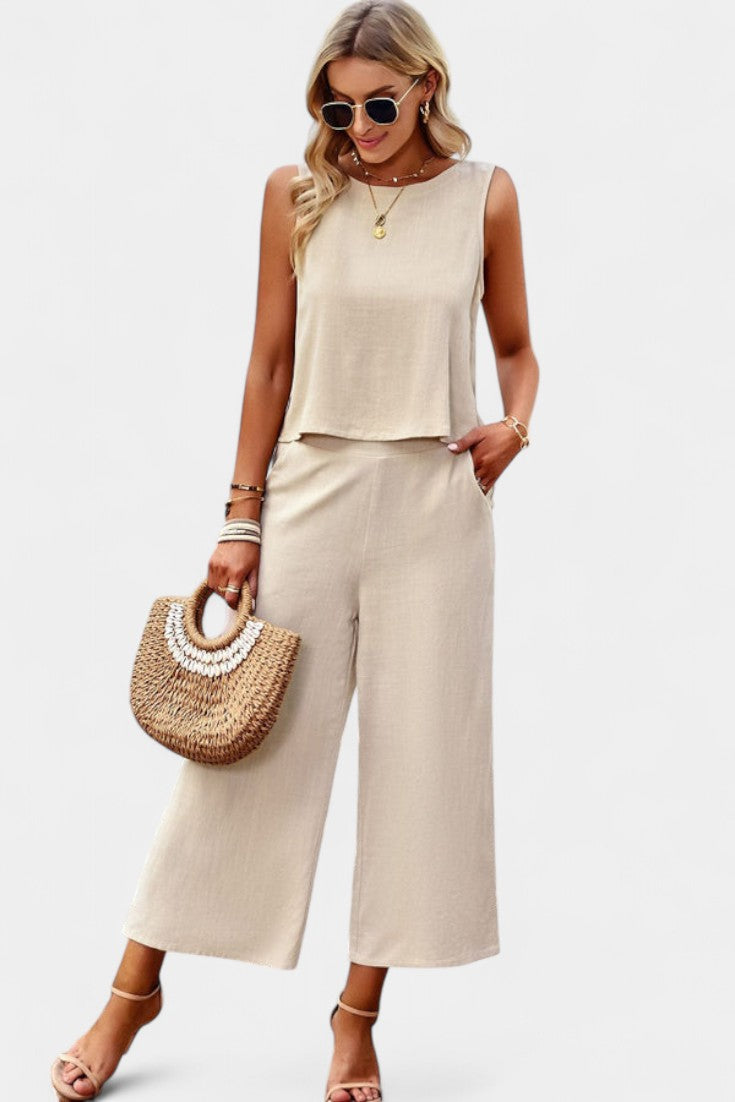 Lavinia Boho Set with Airy Top and Shorts made of Linen and Cotton