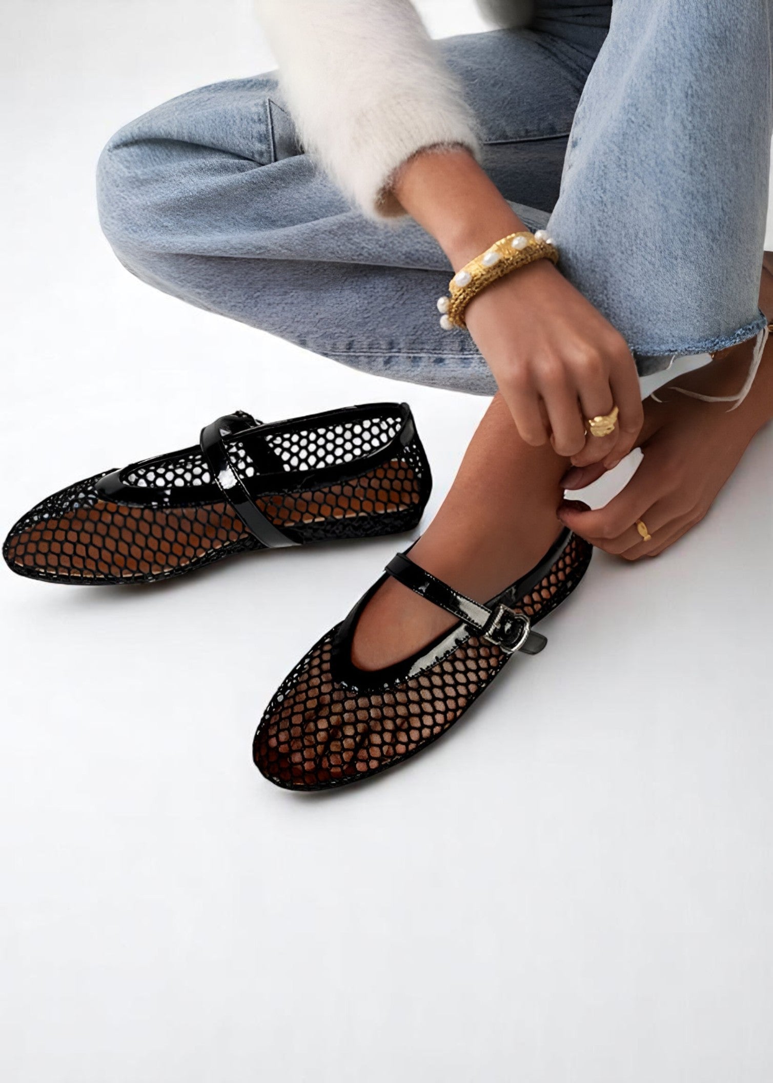 Luna – Mesh Flats with Modern & Statement Style