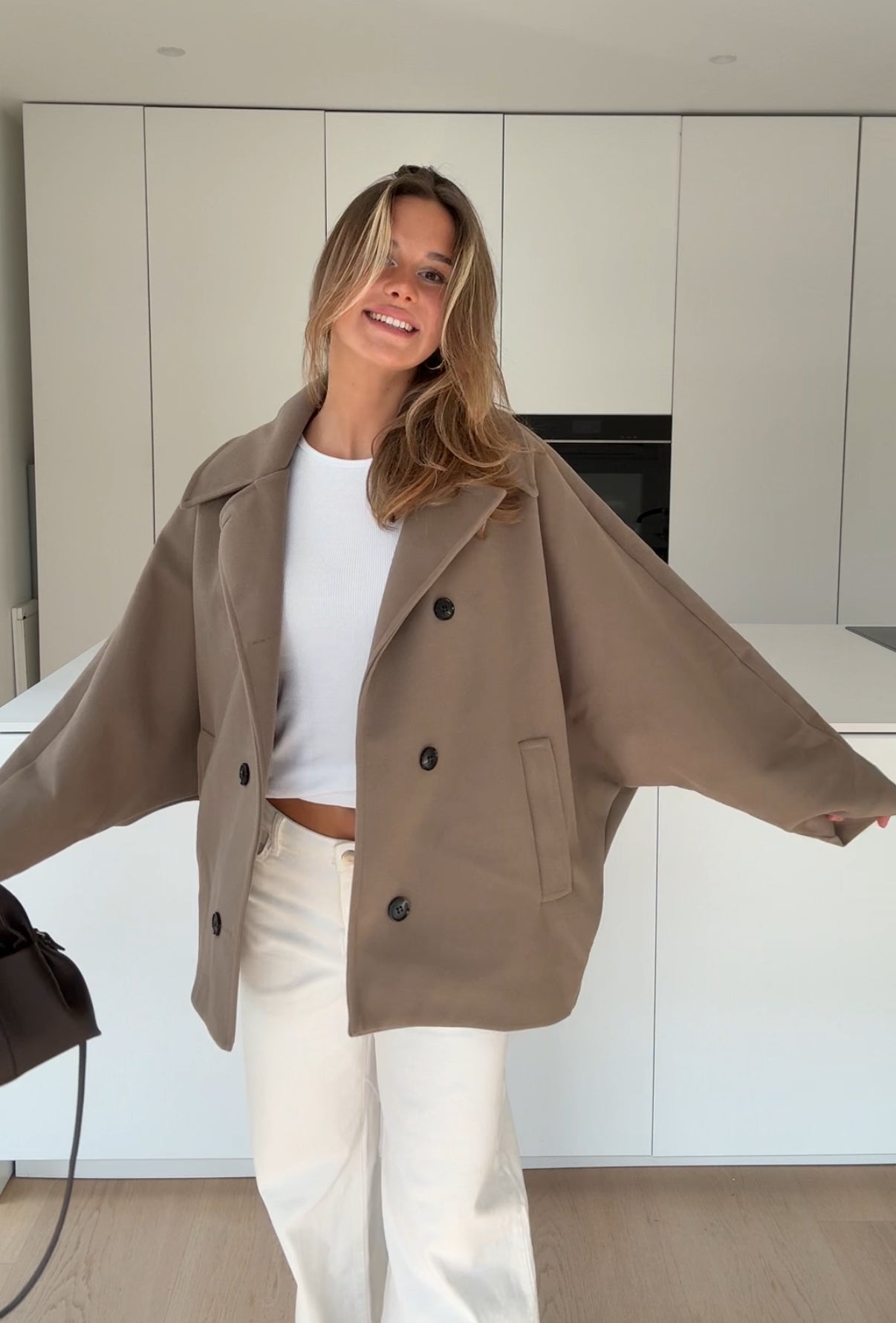 Oversized jacket in cinnamon color