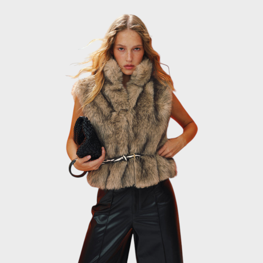 Wilhelmina | Gileko Made of Synthetic Fur without Belt