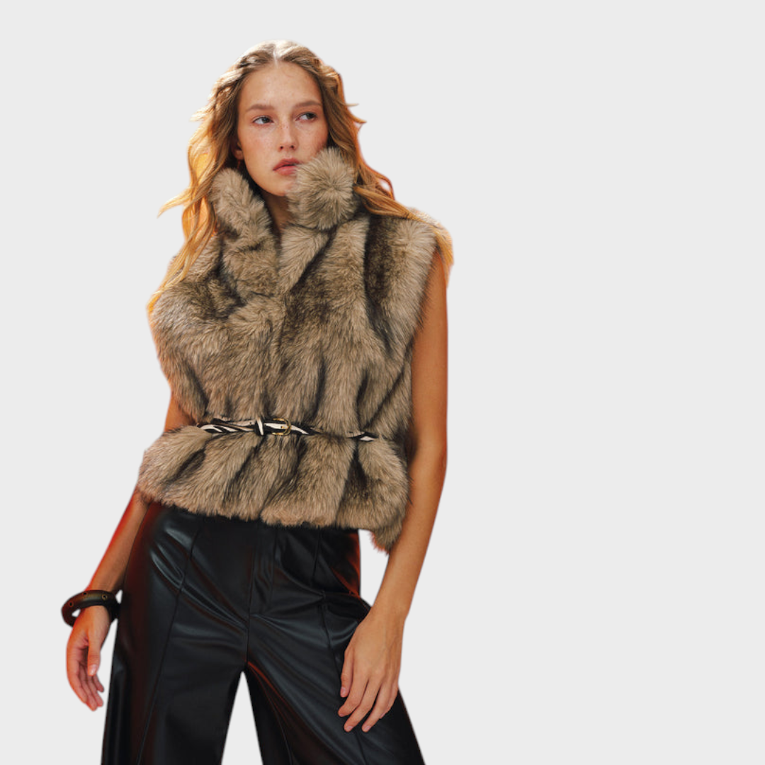 Wilhelmina | Gileko Made of Synthetic Fur without Belt