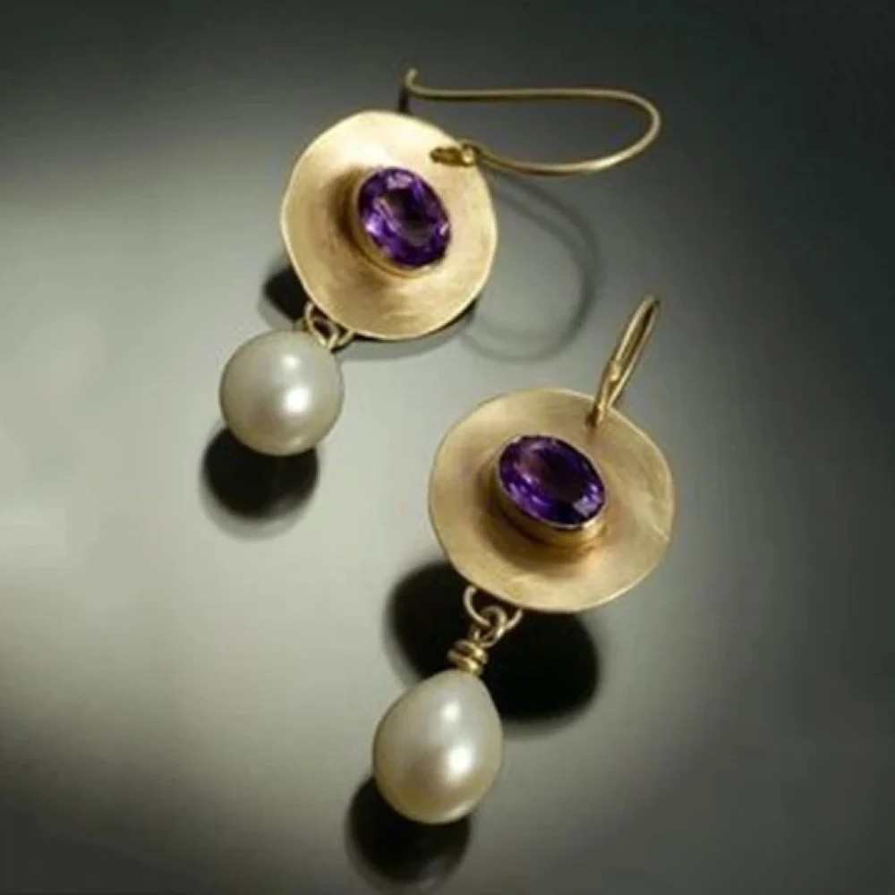 Vintage Gold Earrings with Purple Sapphires and Daisies