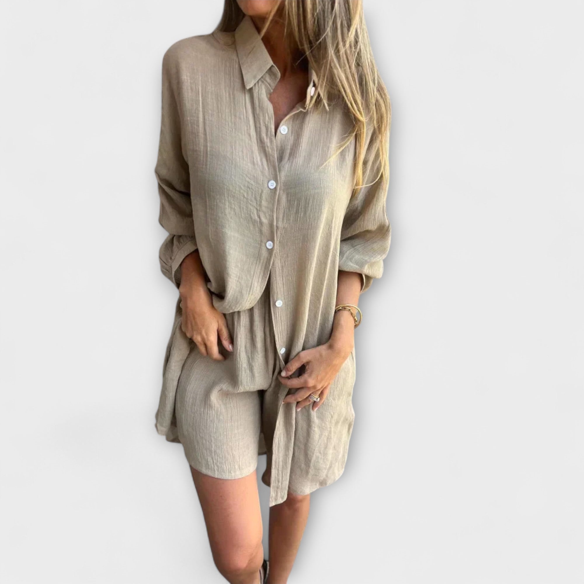 Mirabo - Blouse and shorts set