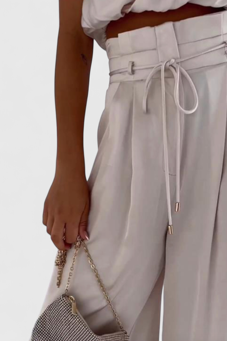 Helira Soft and Lightweight Two-Piece Set