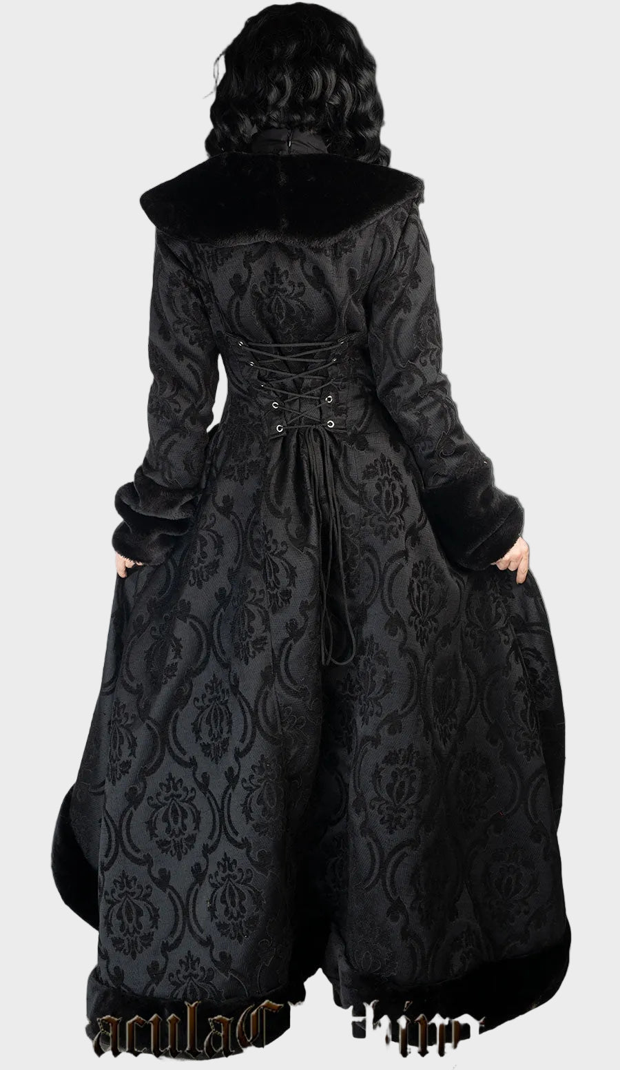 Sora | Black Pocket Winter Coat